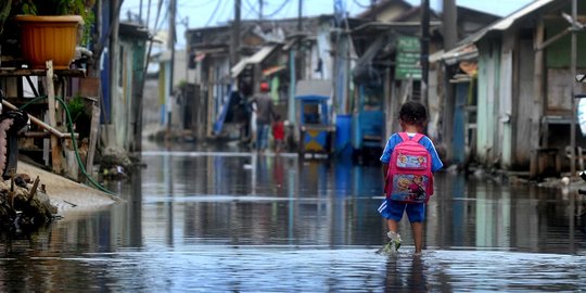 Dampak reklamasi Pulau D bikin banjir rob di Tangerang tak surut