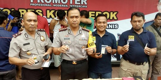 3 PNS di Depok tepergok asyik nyabu & ganja di kantornya