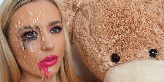 Jelang Halloween, makeup meleleh trending di Instagram
