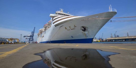 Kapal pesiar bawa 92 turis Eropa bersandar di Belawan