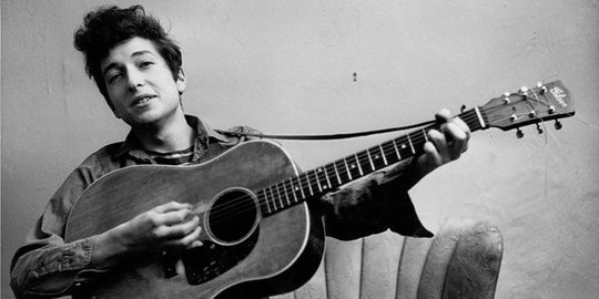 Pertama dalam sejarah, musisi Bob Dylan raih Nobel Sastra