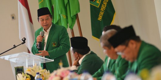 Ahok tepis isu dukungan Djan Faridz untuk dekati Presiden Jokowi