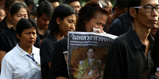 mangkat thailand berkabung selama setahun rev1