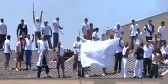 Baku bunuh antargeng di penjara Brasil, 25 tahanan tewas