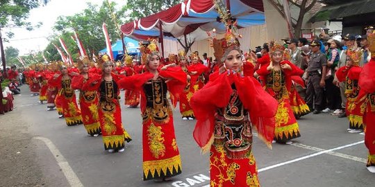 Hari Sumpah Pemuda, Presiden Jokowi undang penari Gandrung 