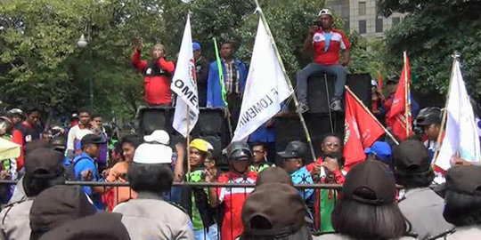 Tuding PN Medan sarang pungli, buruh berdemo minta KPK sadap hakim