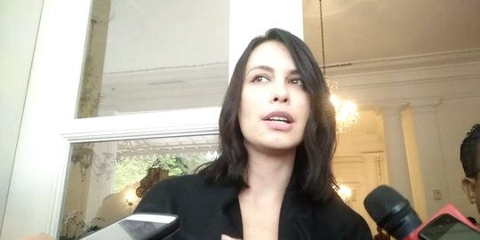 Sophia Latjuba klaim penggusuran Ahok agar warga DKI hidup baik