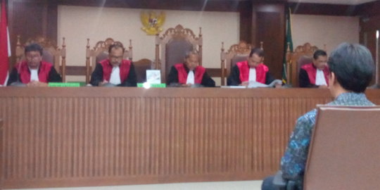 Terdakwa suap hakim PN Jakpus didakwa pasal percobaan penyuapan