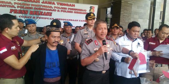 Berbekal jenglot & foto Nyi Roro Kidul, Gondrong tipu warga miliaran