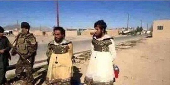 nyamar pakai baju wanita kabur dari mosul rev2