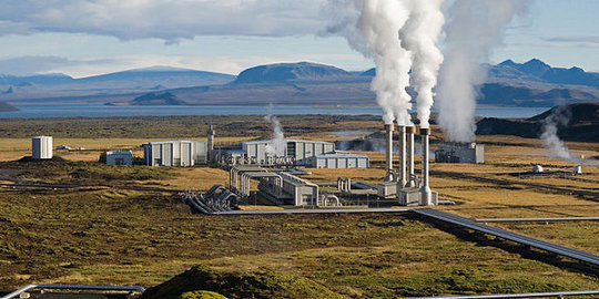 Triwulan III, produksi listrik panas bumi PGE lampaui target