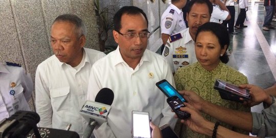 Menteri: Perizinan di Kemenhub sangat banyak, pusing saya melihatnya