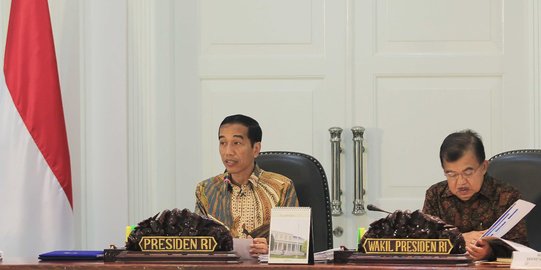 Saling klaim sukses menteri di 2 tahun Jokowi-JK