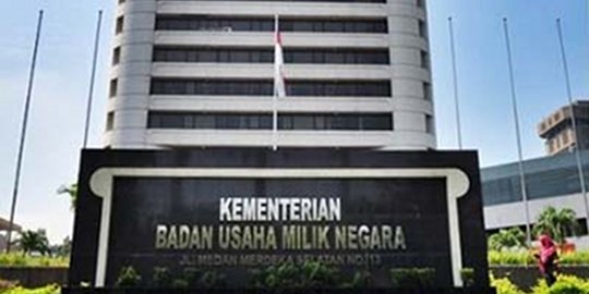 Pengamat: Holding bisa buat BUMN jadi pemain dunia