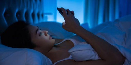 beberapa jam pria ini ceraikan istri sebab main ponsel rev1