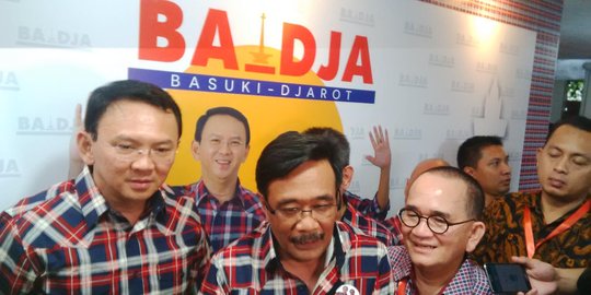 Berangkat 1 bus, Ahok-Djarot berkemeja kotak-kotak ambil nomor urut