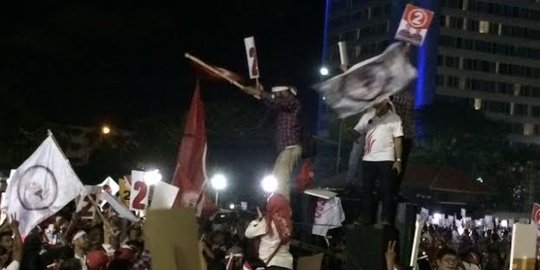 Ahok-Djarot dapat nomor 2, lagu salam dua jari langsung berkumandang