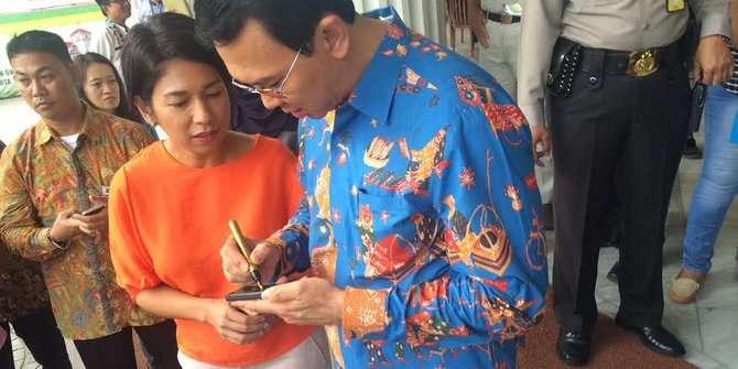 Jelang cuti, Ahok banyak didatangi warga ke Balai Kota