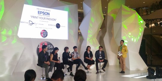 Epson kolaborasi dengan desainer di Jakarta Fashion Week 2017