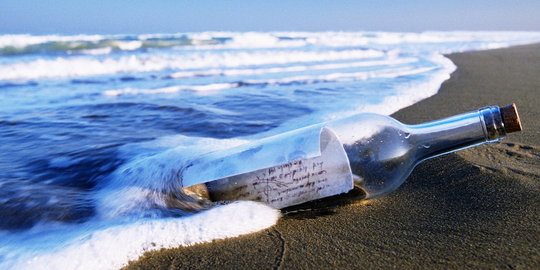 50 Tahun arungi lautan, surat dalam botol dari ayah kembali ke anak