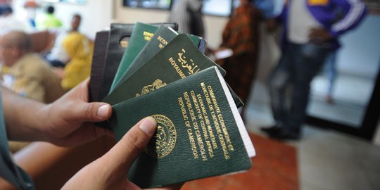 Imigrasi Depok ciduk kakek-kakek asal Australia tak punya identitas
