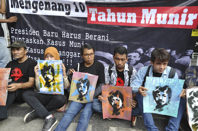 aksi solidaritas untuk munir di rumah transisi