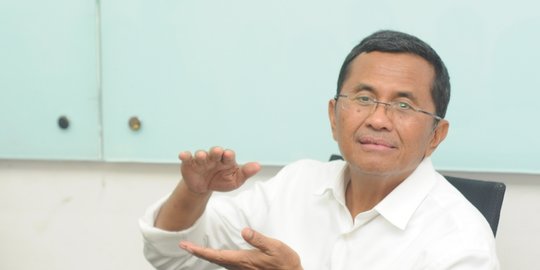 Dahlan keluarkan air mata saat dibebaskan dan jadi tahanan kota