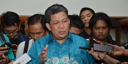 Fahri Hamzah ingatkan Jokowi soal demo Ahok: Enggak usah gugup!