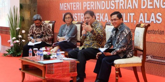 Sri Mulyani & Menperin pacu kinerja industri kulit dan alas kaki