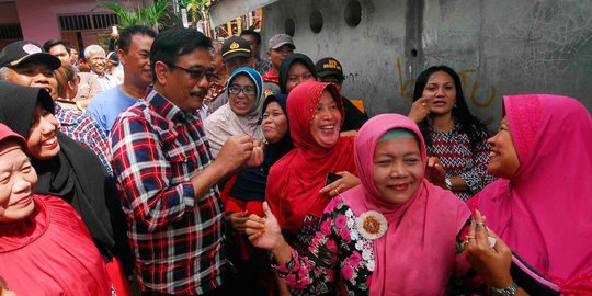 Meski 4 November demo besar, Djarot tetap blusukan seperti biasanya