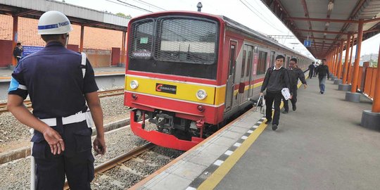 Jelang demo 4 November, pengamanan stasiun kian diperketat