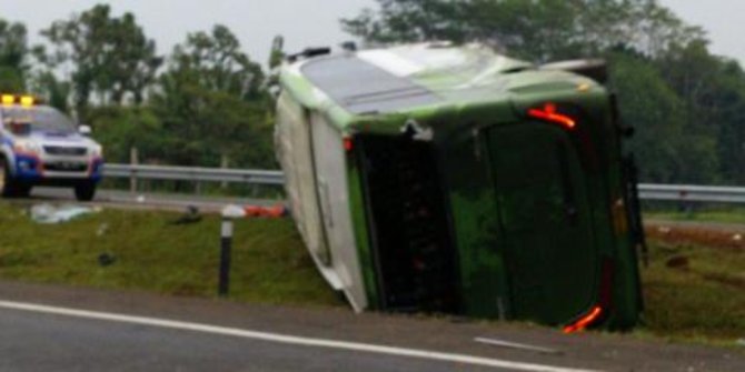 95+ Bus Hantu Cipali HD Terbaik