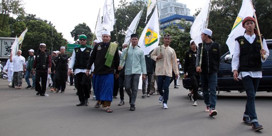 Bermodal Rp 300.000, Fathir berangkat demo ke Jakarta
