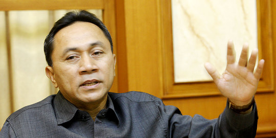 Zulkifli Hasan izinkan massa nginap di Gedung MPR usai unjuk rasa