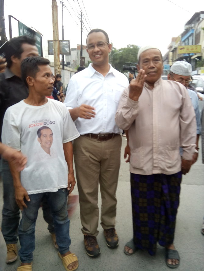 anies baswedan blusukan di mangga besar