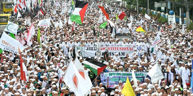 Ribuan warga Depok ikut demo Ahok, janji lakukan aksi damai
