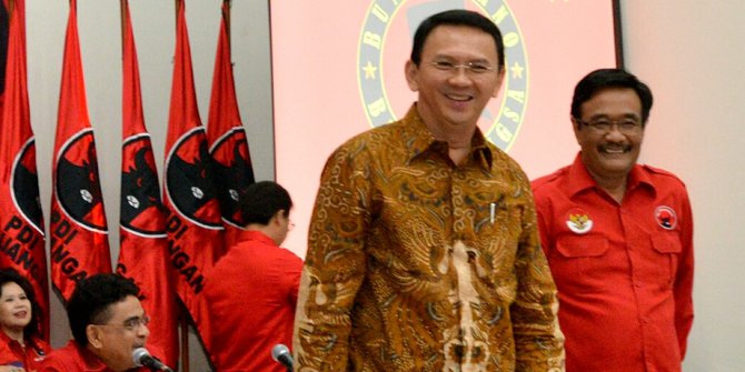 Tebar pesona Ahok-Djarot, timses gencarkan serangan udara dan darat