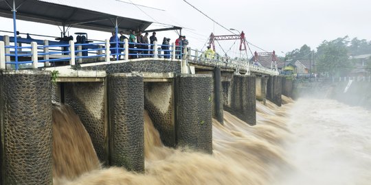 Bendung Katulampa siaga dua, ketinggian air capai 170 cm