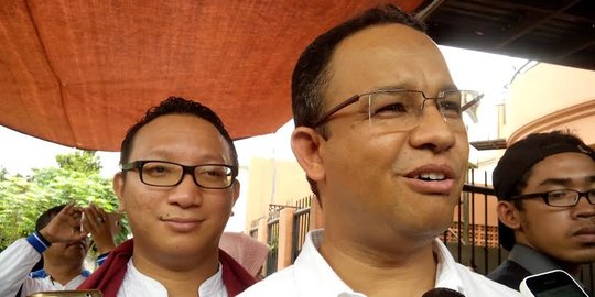 Di depan Anies, warga Kampung Maja ngeluh air tercemar sejak 1998