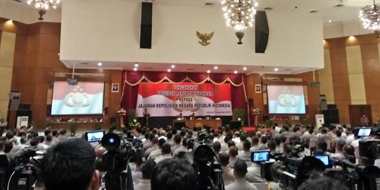 Demo 4 November ricuh, Jokowi minta polisi tegakkan hukum yang tegas