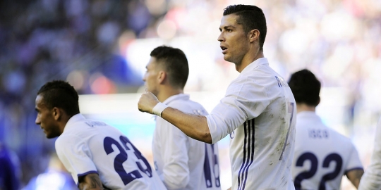 Lucio: Cristiano Ronaldo Striker terbaik dunia