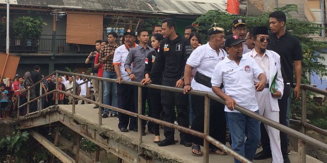 gubernur berapa ahok ke di merdeka.com/rizky Yudhoyono kampanye erzi ©2016 Agus Pulogadung.