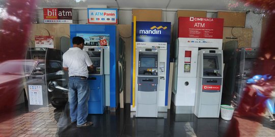 Menteri Rini klaim kantongi izin BI untuk gabungkan ATM BUMN