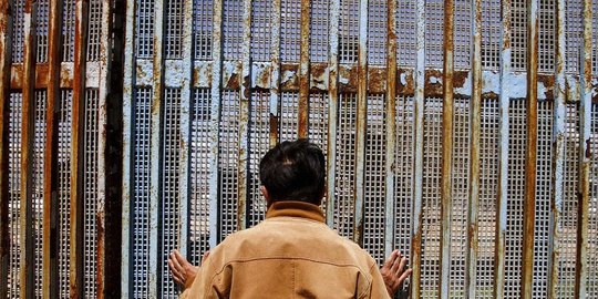 bangun dinding pemisah as dan meksiko rev1