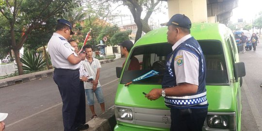 Diawasi Tim Saber Pungli, PNS DLLAJ Bogor 'ngambek' & mogok kerja