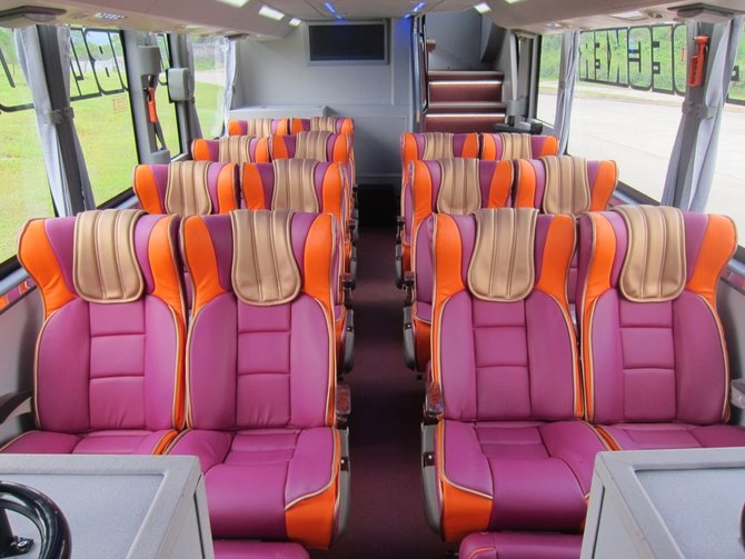 jetliner double decker rahayu santosa