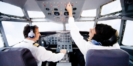 Maskapai China buka lowongan pilot asing bergaji Rp 4 M per tahun