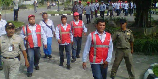 Pertamina tak penuhi permintaan awak mobil tangki jadi pegawai tetap