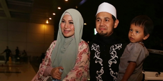 Ini Jawaban Puput Melati Ditanya Soal Status Galau di 