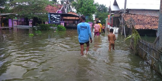 Citarum meluap, banjir kembali rendam ratusan rumah di Karawang